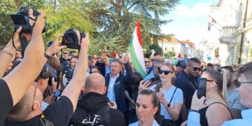 MAGYAR P&Eacute;TER &ndash; Elk&eacute;pesztő elv&aacute;r&aacute;s &eacute;s elk&eacute;pesztő rem&eacute;ny